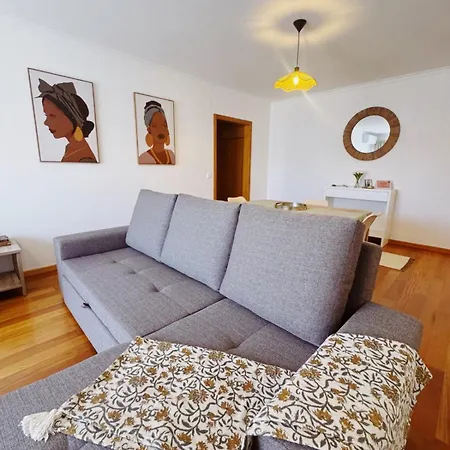 Santos Da Ii Apartment *
